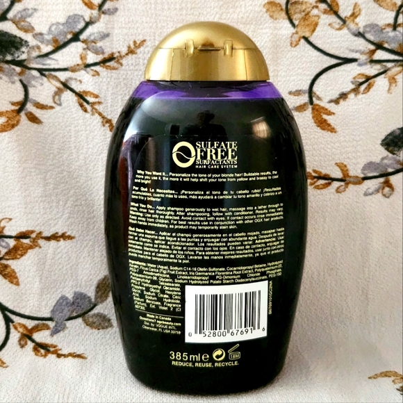 OGX Blonde Enhance Purple Toning Shampoo 385ml (13 fl.oz) - Picture 3 of 4